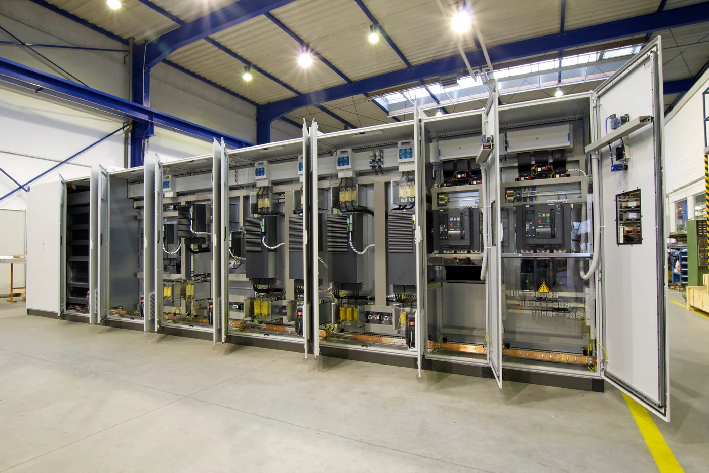 Schaltanlage in unserer Fertigung